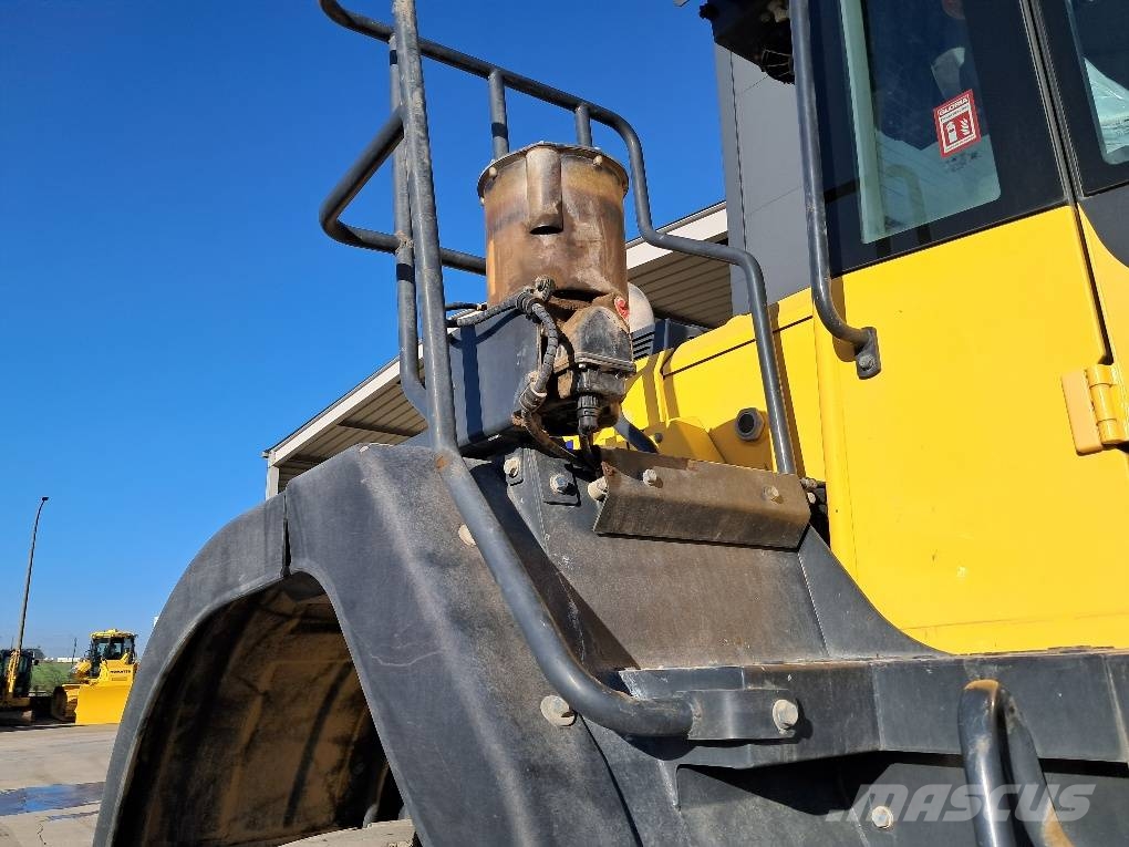 Komatsu WA480-8E0 AGGREGATE Radlader
