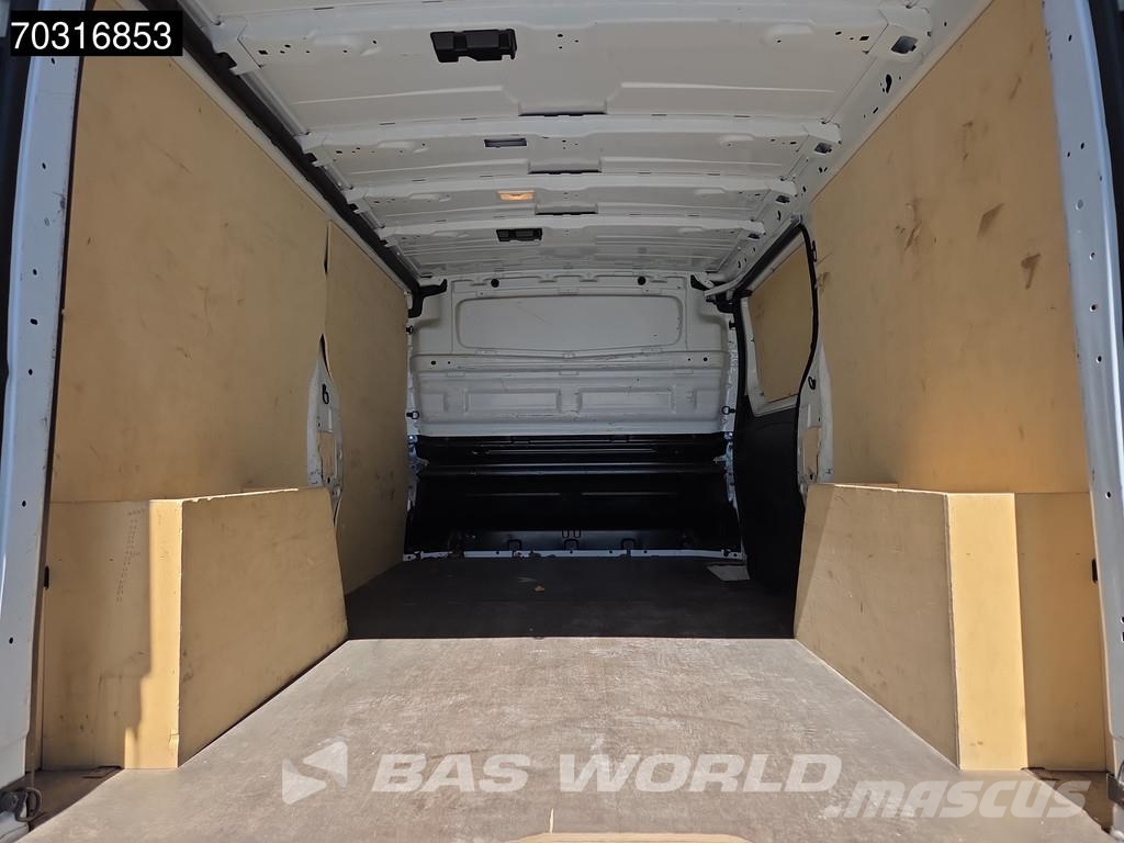 Renault Trafic 130pk L2H1 - LED - Aire acondicionado - Con Furgonetas /Furgón