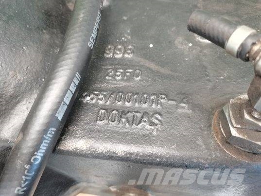 JCB 540-70 hydraulic pump Hidráulicos