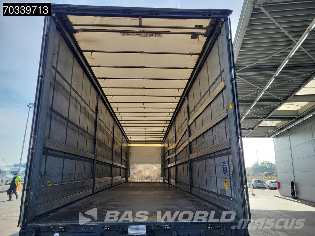 Schmitz Cargobull SCB*S3T 3 axles Sliding Roof Curtainsiderauflieger