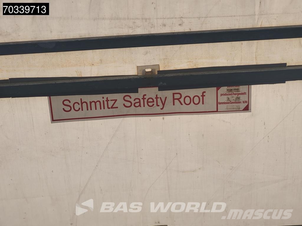 Schmitz Cargobull SCB*S3T 3 axles Sliding Roof Curtainsiderauflieger