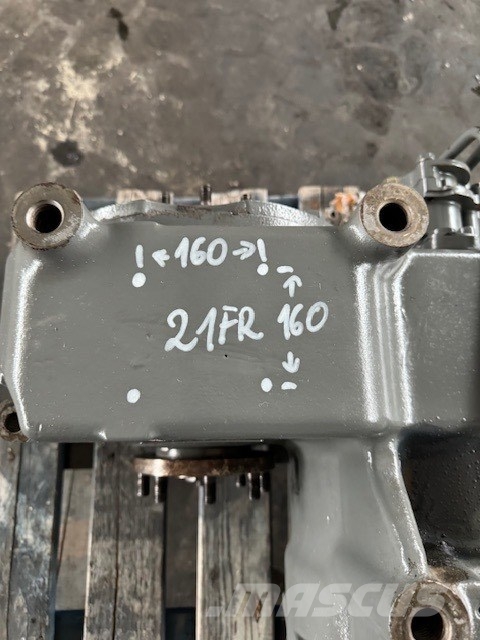 Liebherr 934 c used transmission PARTS 10036082 Transmissie