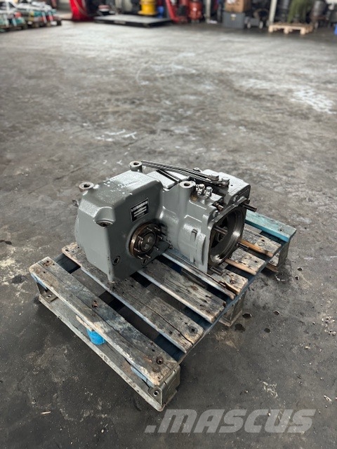 Liebherr 934 c used transmission PARTS 10036082 Transmissie