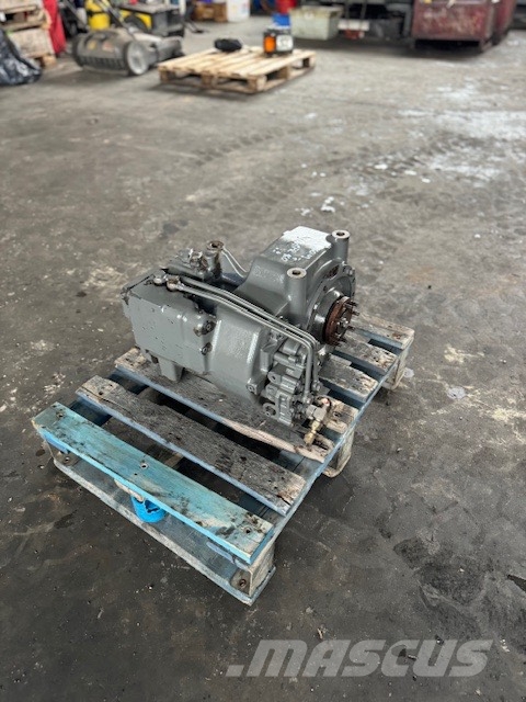 Liebherr 934 c used transmission PARTS 10036082 Transmissie