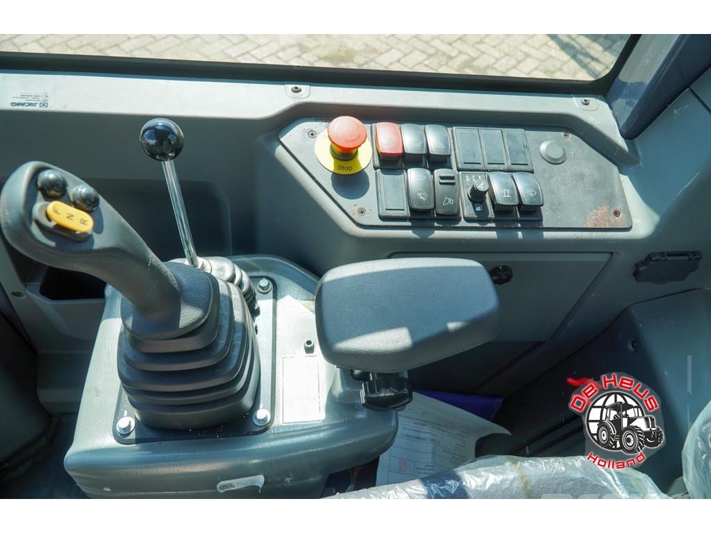XCMG XC916E Tekerlekli yükleyiciler