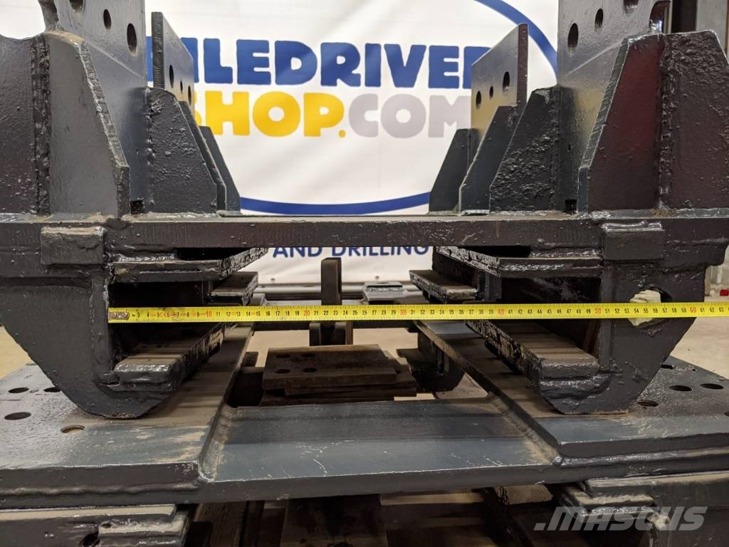 Delmag D36/D46 squared leader guides Diesel pile hammers