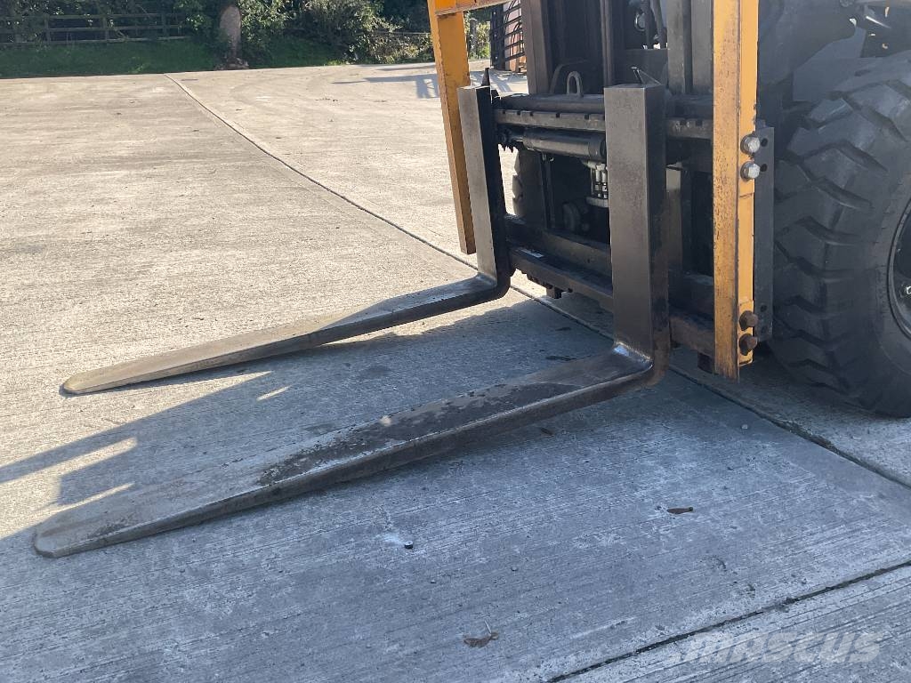 UNI TCM 25 Dieselstapler