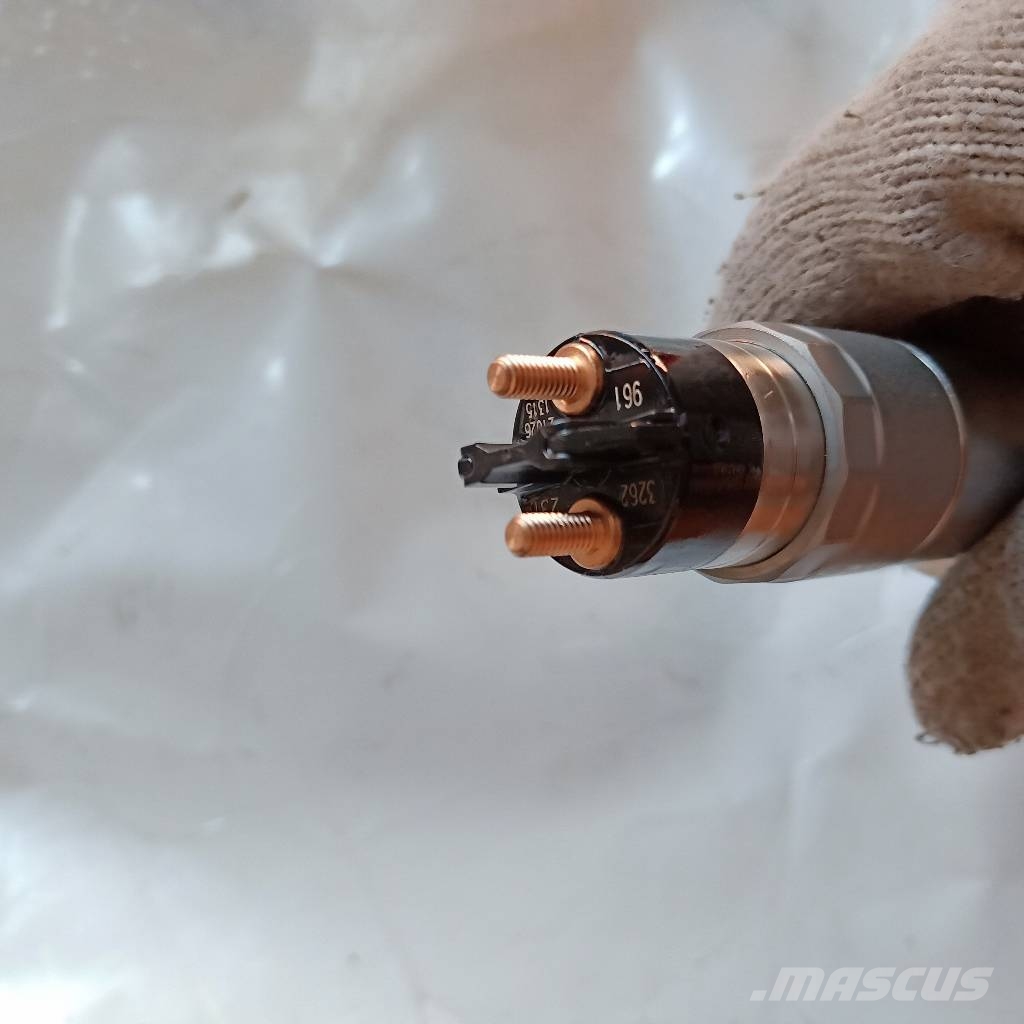 Cummins QSB4.5 Injector 5303101   0445120356 Silniki
