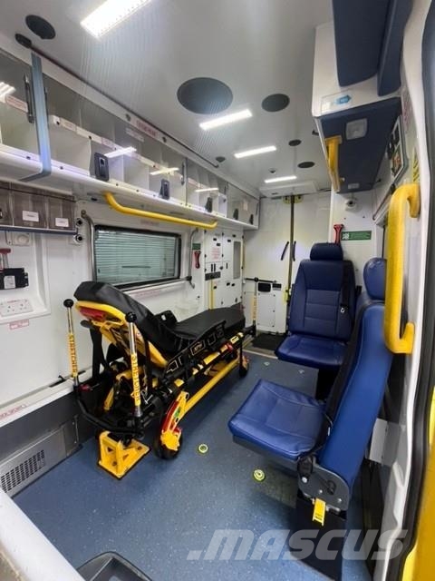 Fiat Ducato A&E Fiat Ducato A&E Vehicle with Stryker Pr Sanitky