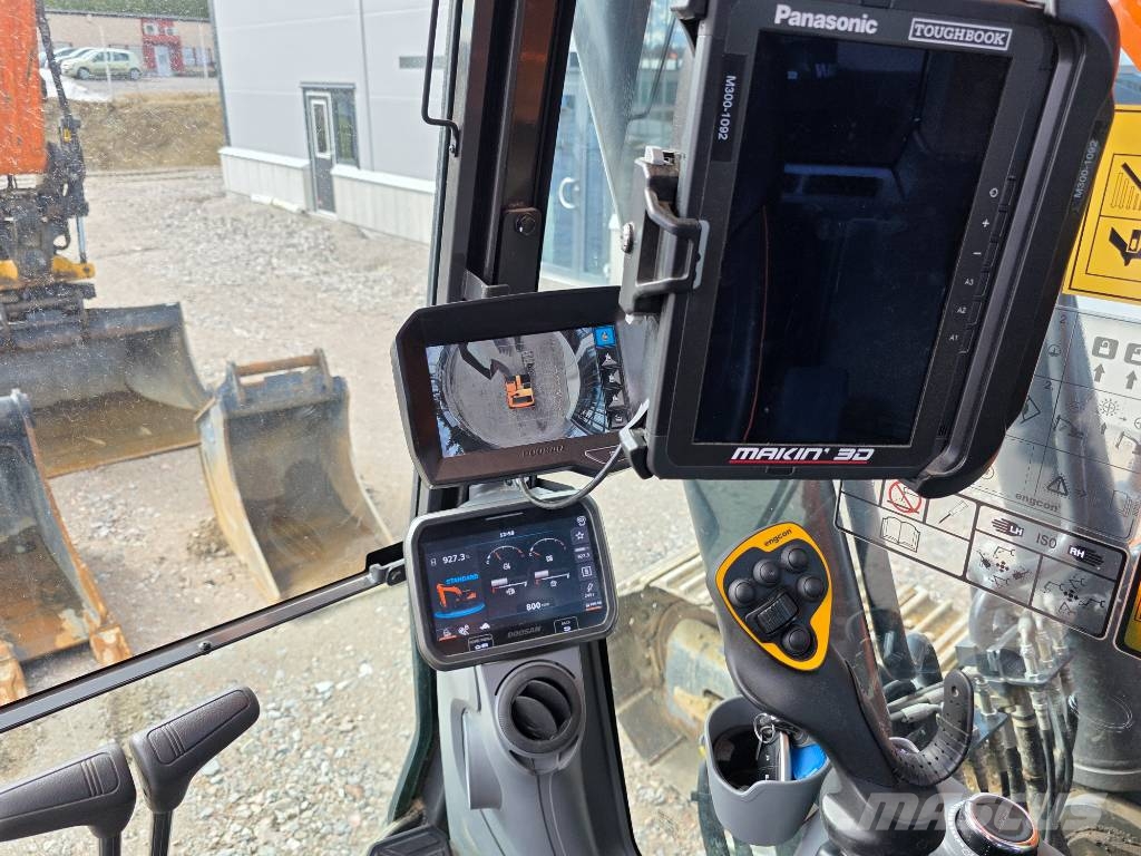 Doosan DX 300 LC-7 (2.495.000:- + m) Rupsgraafmachines