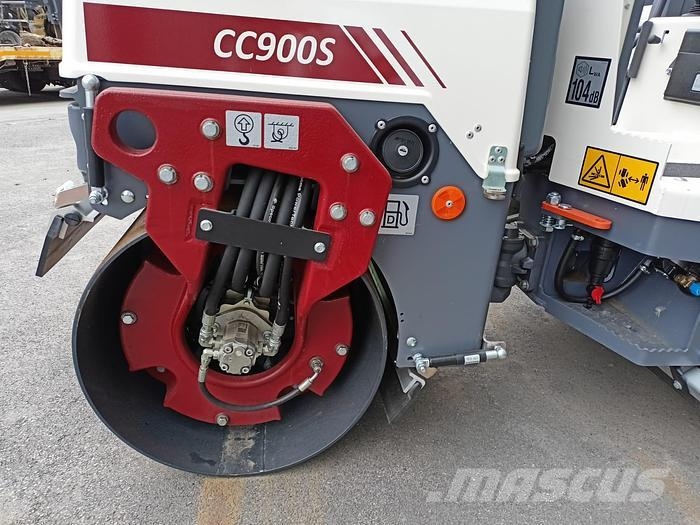 Dynapac CC900S Прицепные виброкатки