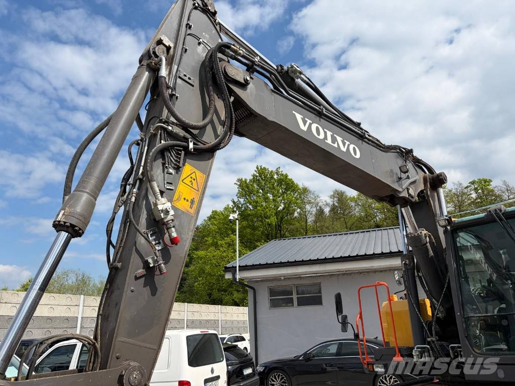Volvo EW 180 E 2X NA ZALOGI Bageri točkaši