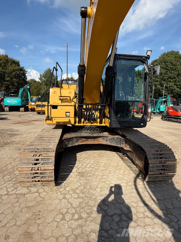 CAT 323 F L Raupenbagger