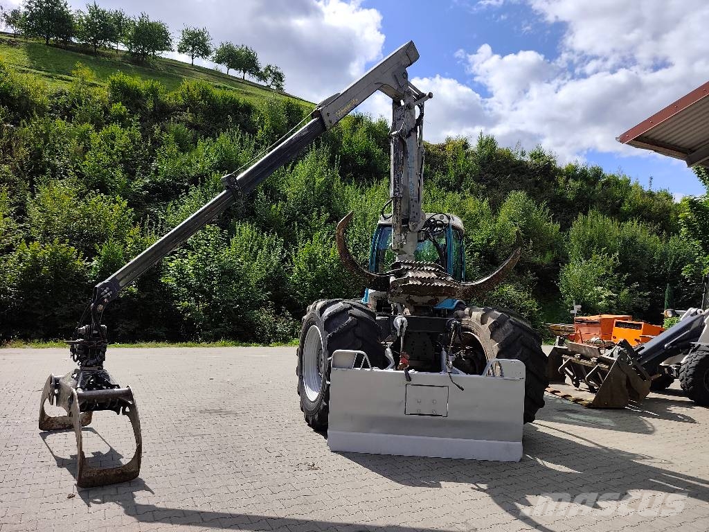 Pfanzelt Felix 206 - 4 WD ساحبات الأشجار