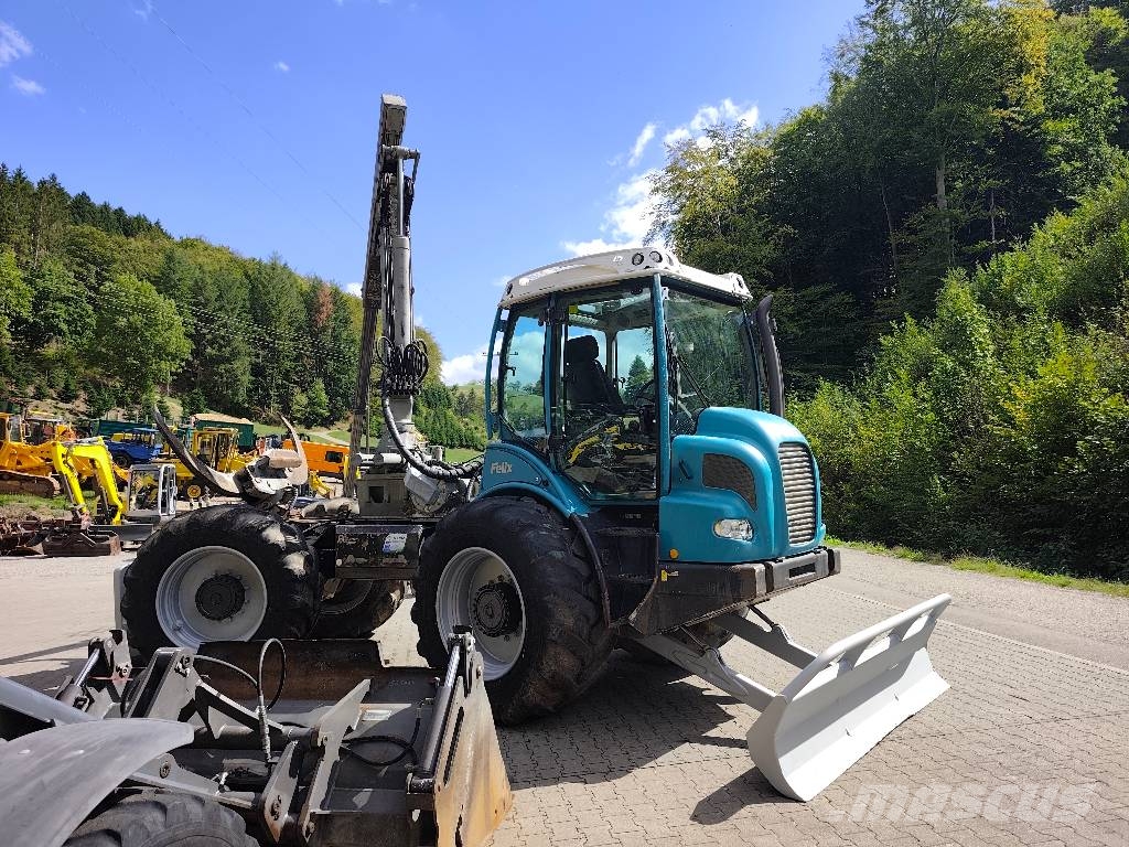 Pfanzelt Felix 206 - 4 WD ساحبات الأشجار