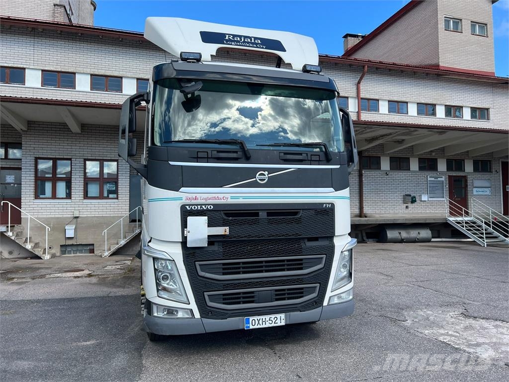 Volvo FH 13.500 Camiones con gancho
