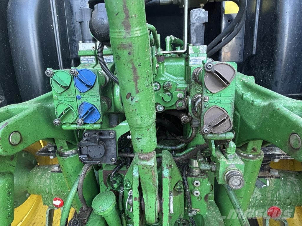 John Deere 6125 R Traktorer