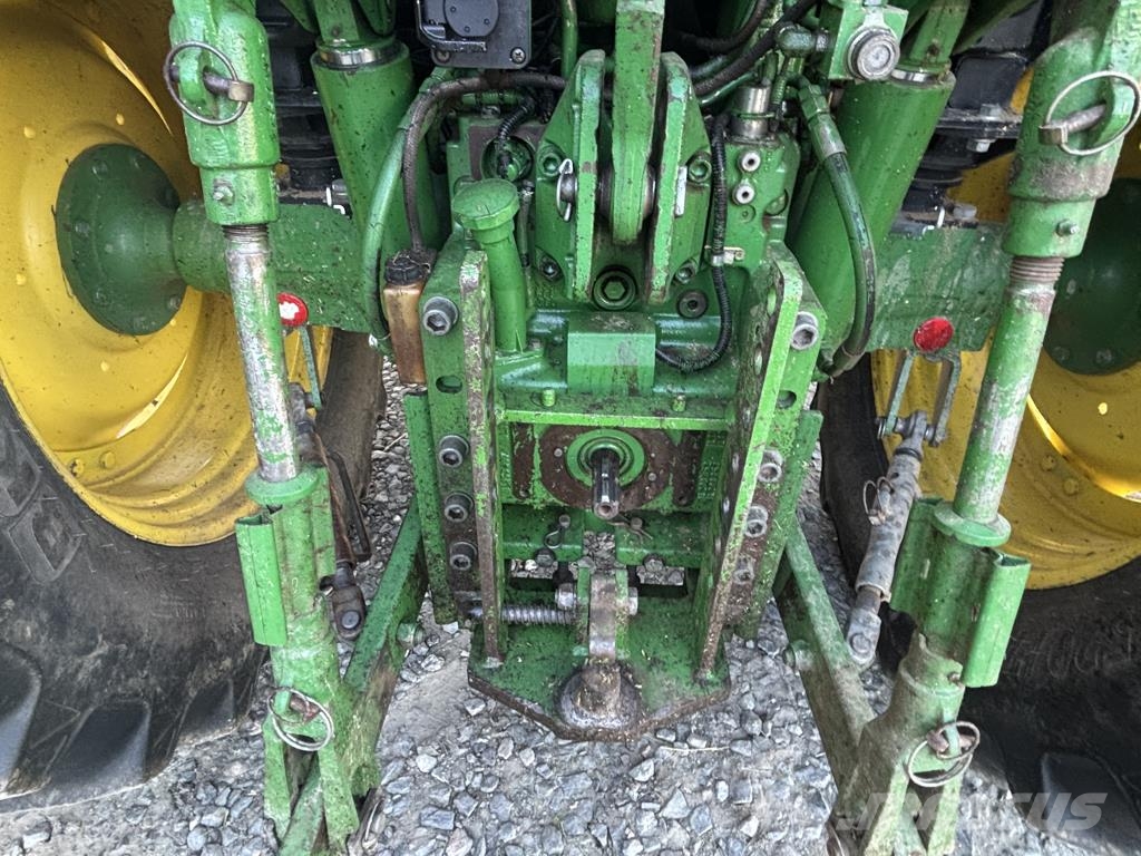 John Deere 6125 R Traktorer