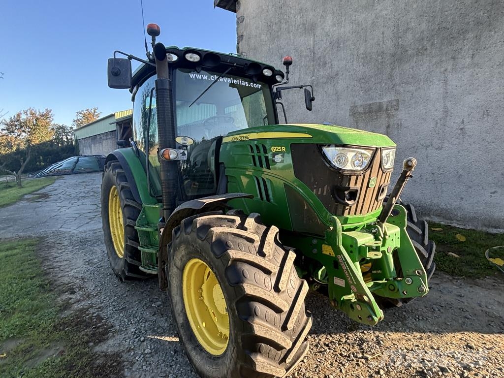 John Deere 6125 R Traktorer