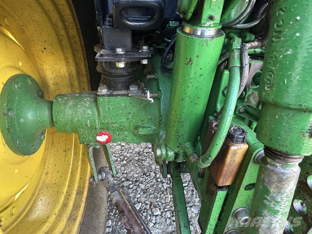 John Deere 6125 R Traktorer