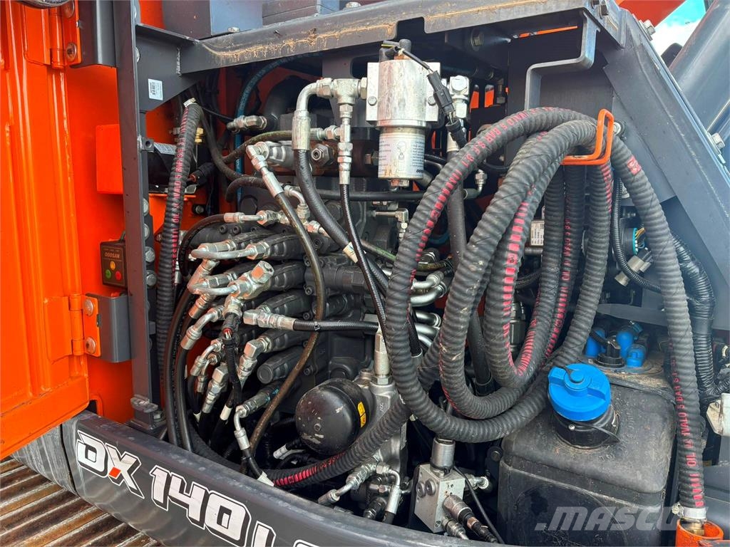 Doosan DX140LCR-5 Rupsgraafmachines