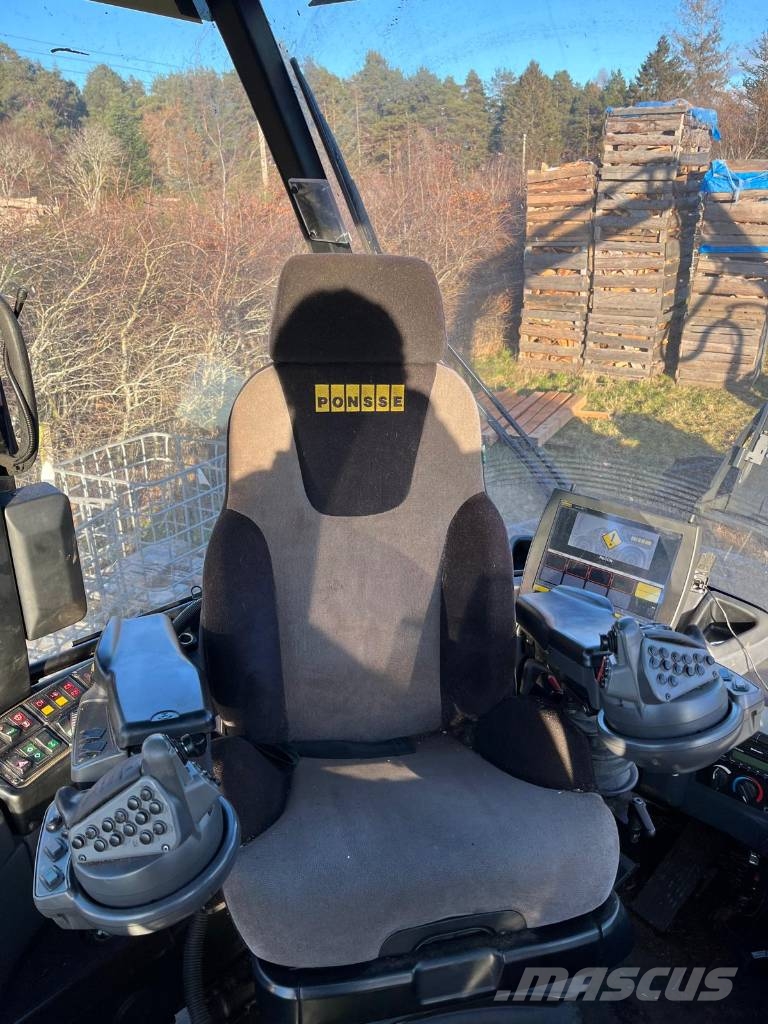 Ponsse Fox Timber Harvester/H6 Head Skördare