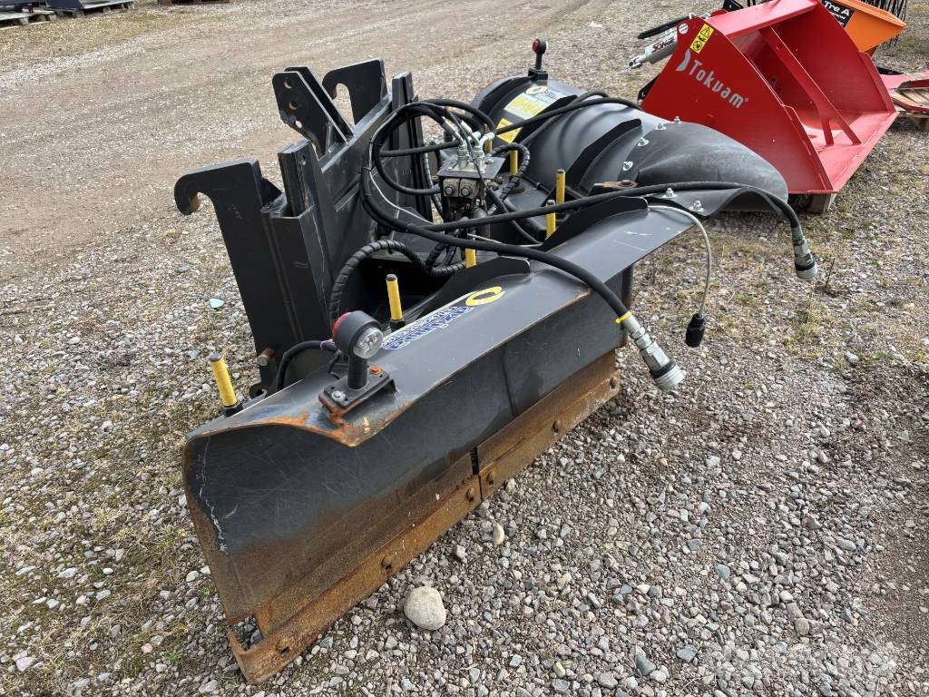 Uni-väg Vikplog UV 2.80 Utilaje deszapezire