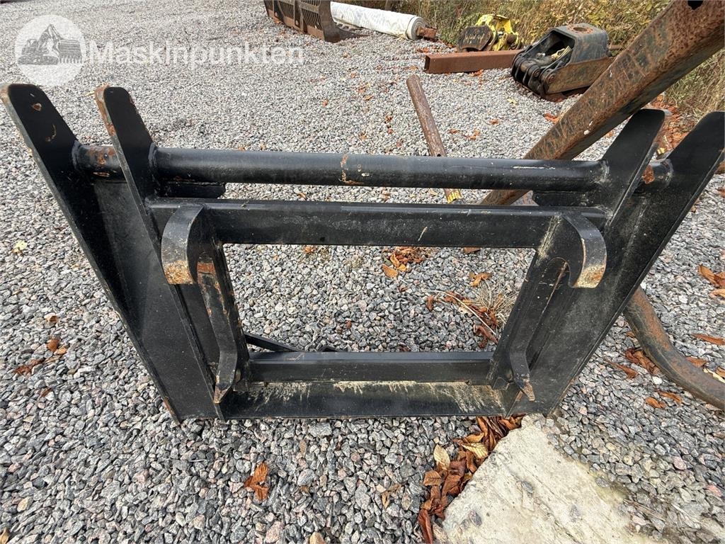 SE Equipment  Se Adapter Redskapsfäste/ adaptrar