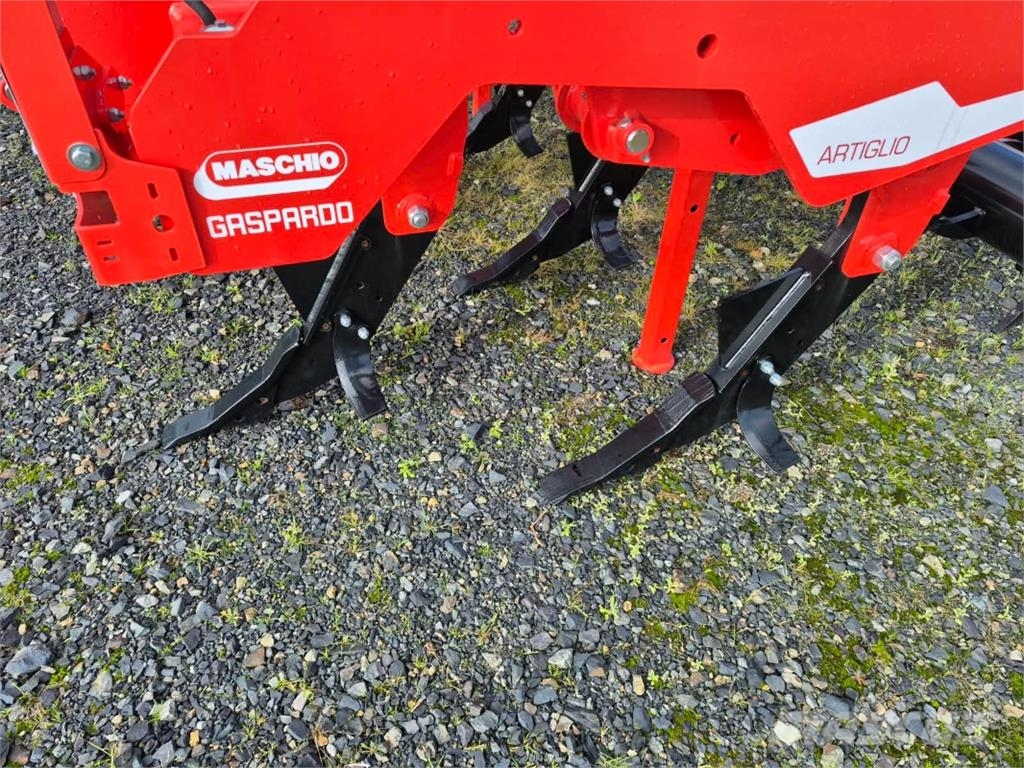Maschio Artiglio 300 Ďalšie stroje na spracovanie pôdy a príslušenstvo