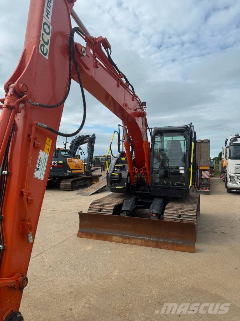 Hitachi ZX 135 US BL-6 Bageri gusjeničari