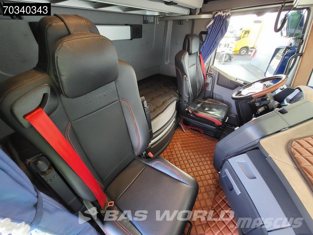 Renault T 520 T 4X2 HIGH Full-Air 2xTanks Alcoa's Xenon Na Tractor Units