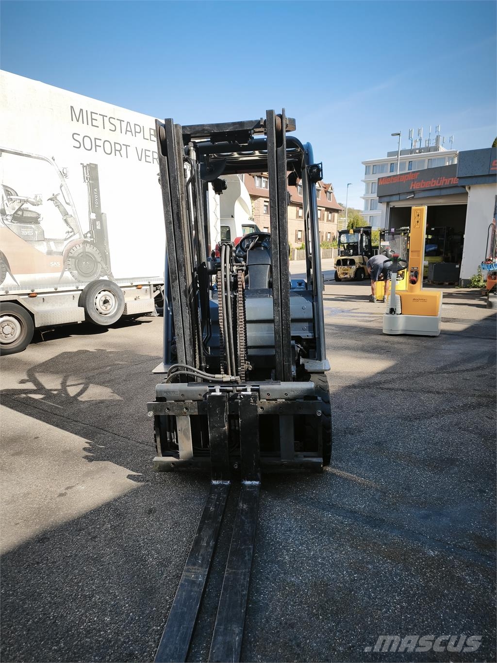 Toyota 02-8 FGF 18 LPG forklifts