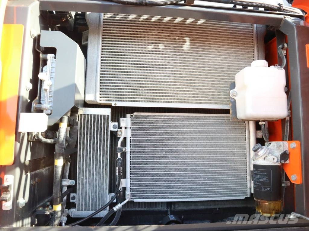 Doosan DX210W-5 حفارات بعجل