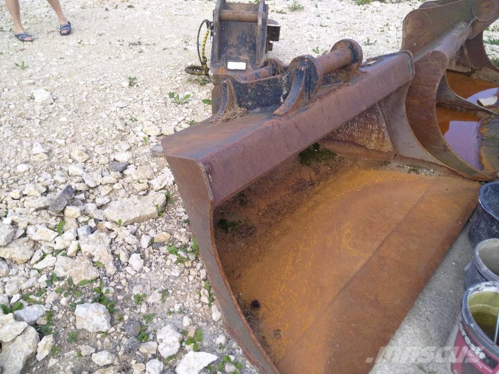 Hyundai HX 235 ALCR Bageri guseničari
