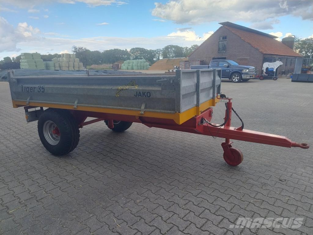 Jako Tiger 35 Pomoćni strojevi