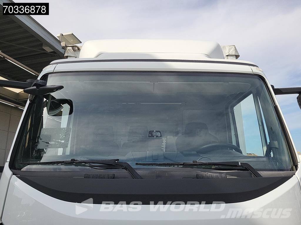 Iveco Eurocargo 140E280 4X2 14t Automatic Tailgate Euro Caminhões com cortinas laterais