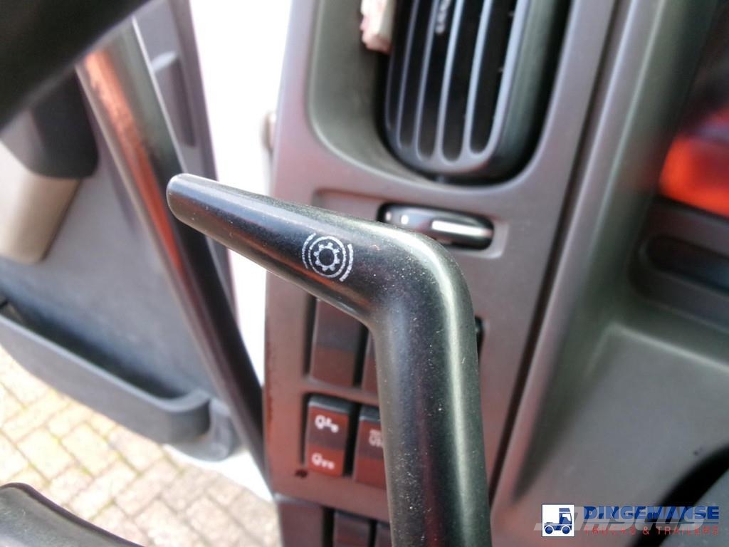 Renault Premium 270 dxi 4x2 fuel tank 13.6 m3 / 4 comp Tankwagen