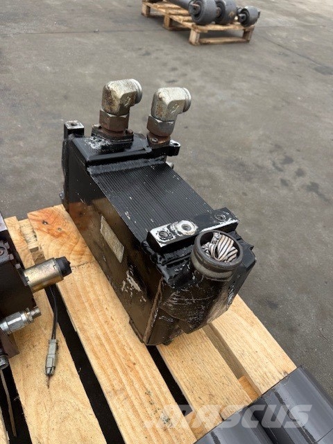 CASE 330 B USED HYDRAULIC PARTS Hydraulik