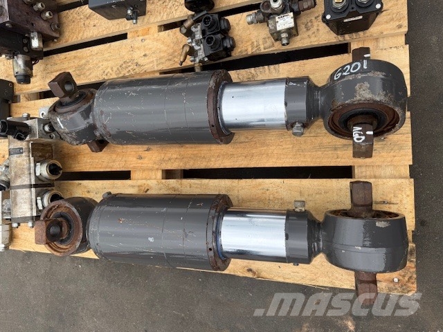 CASE 330 B USED HYDRAULIC PARTS Hydraulik