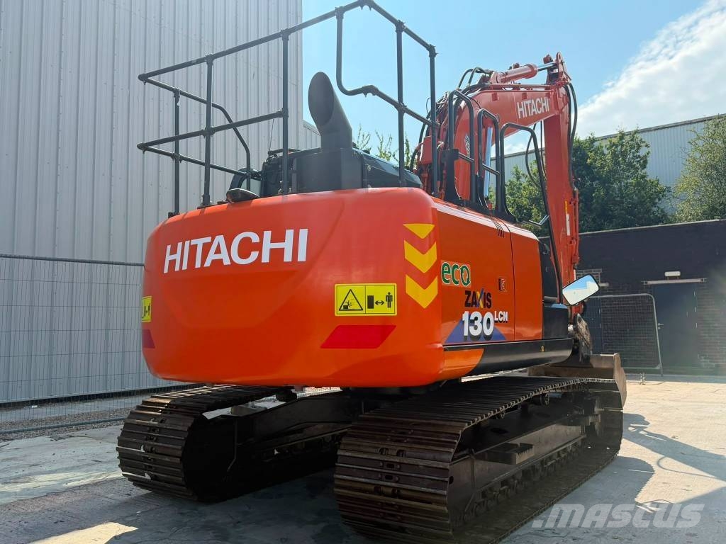 Hitachi ZX 130 Roomikekskavaatorid