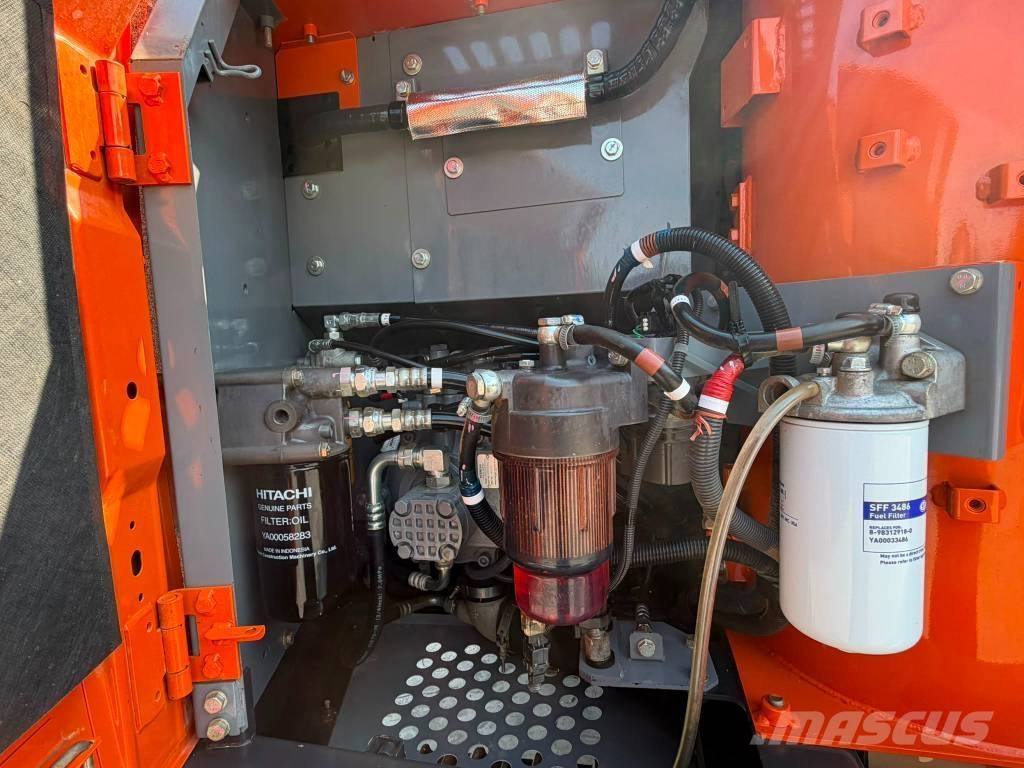 Hitachi ZX 130 Roomikekskavaatorid