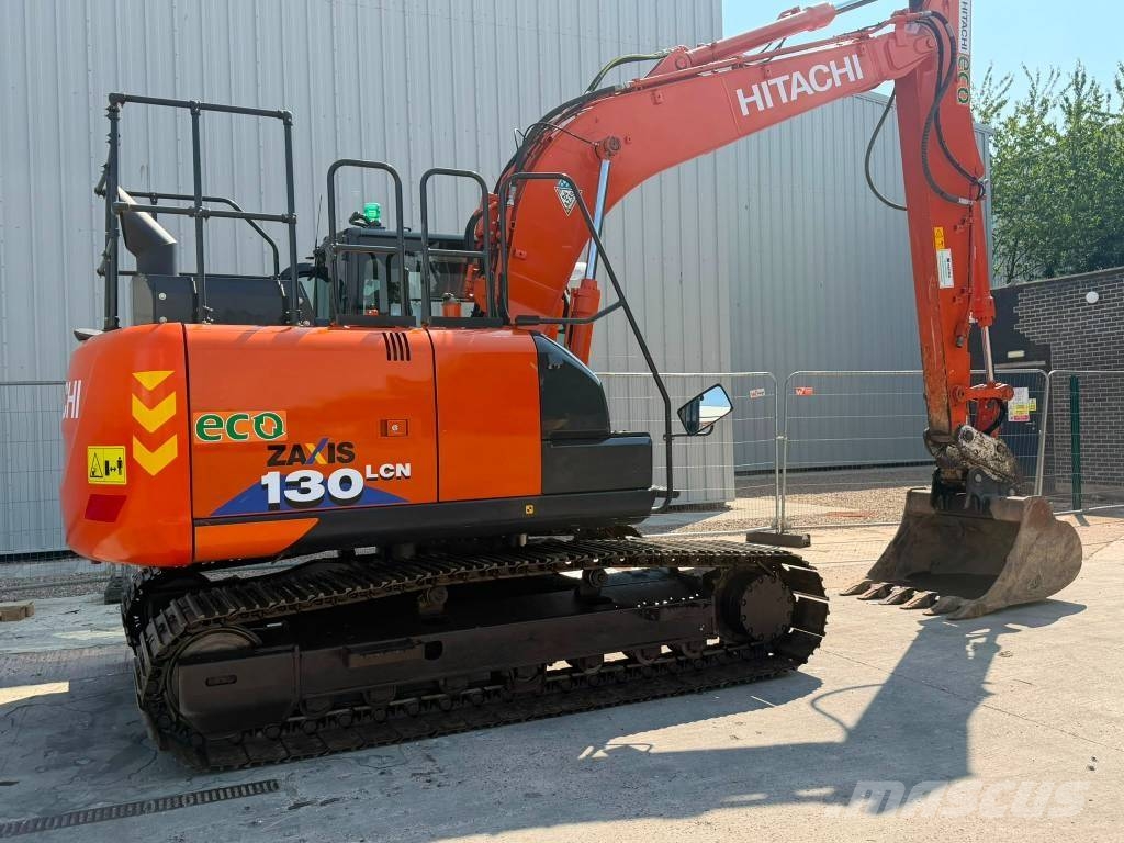 Hitachi ZX 130 Roomikekskavaatorid