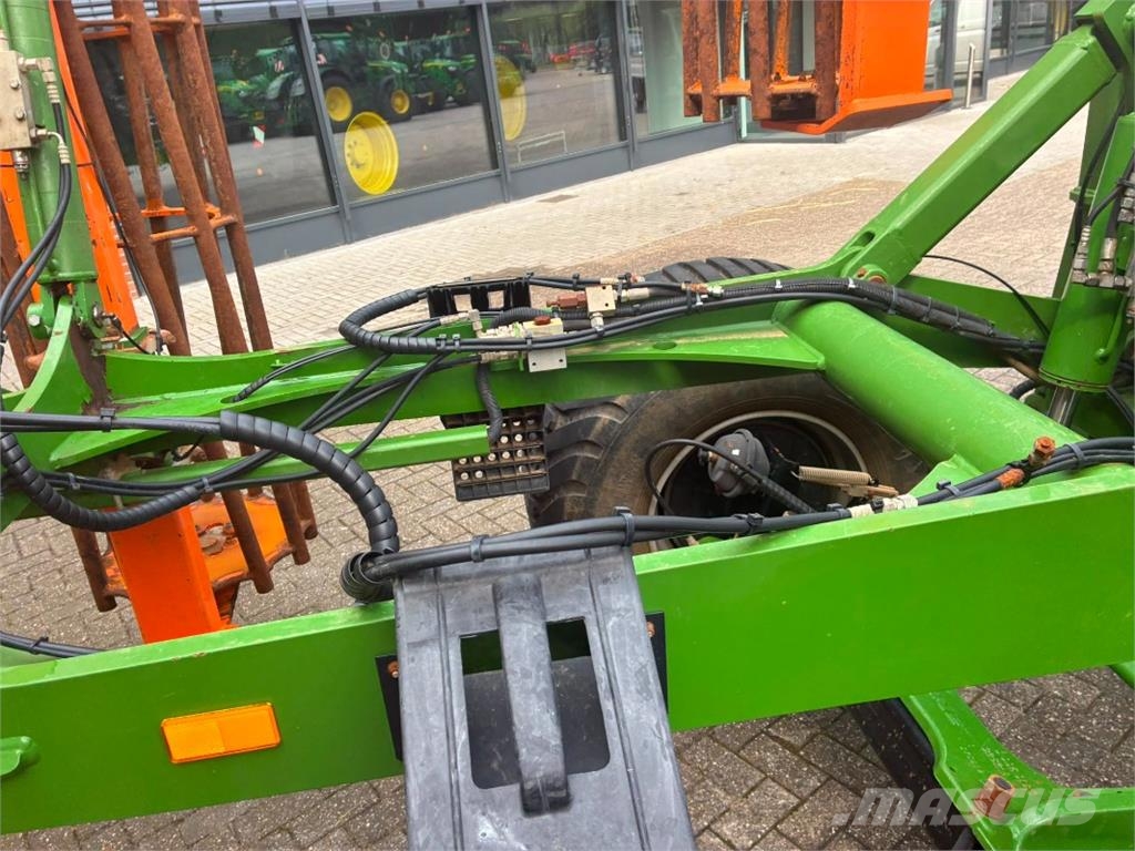 Amazone Catros + 9003 -2TX Gradas de discos