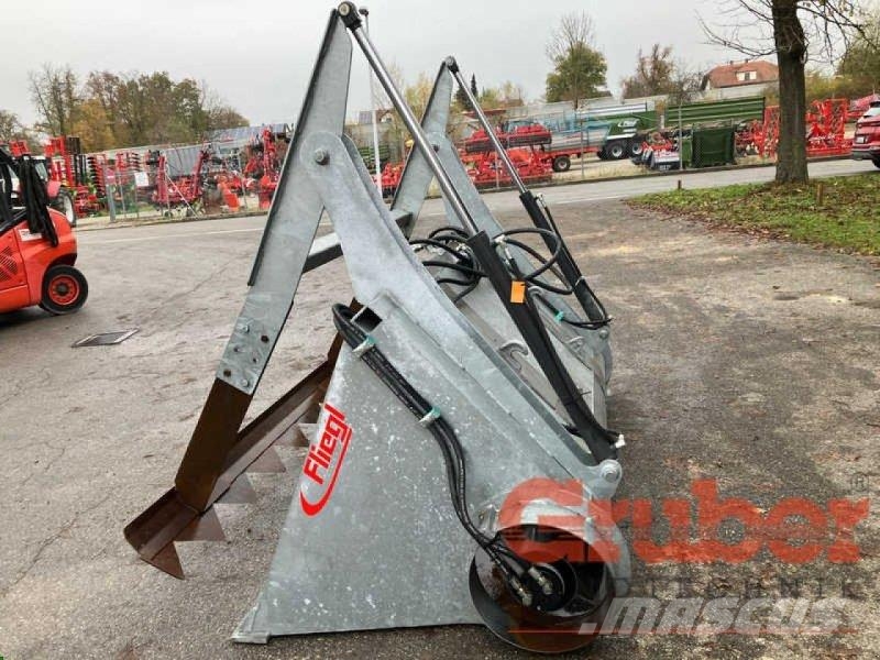 Fliegl Siloverteilschaufel Muut maatalouskoneet