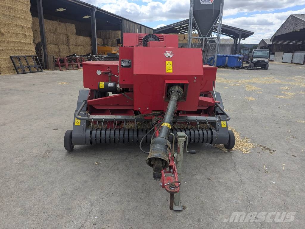 Massey Ferguson 1840 Presse quadre