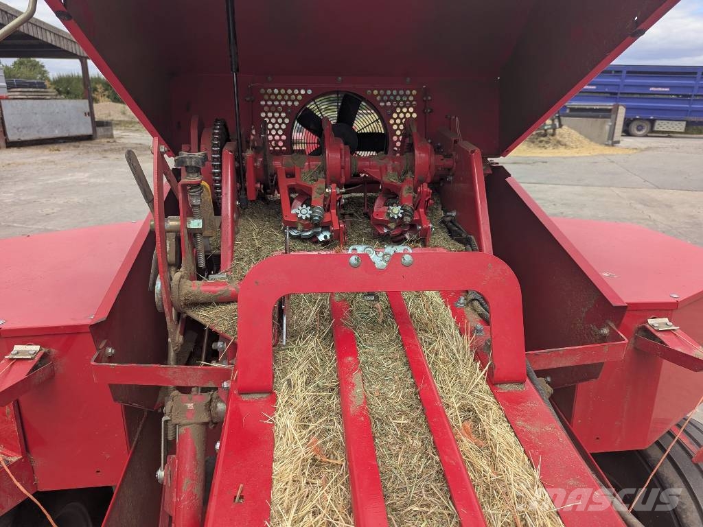 Massey Ferguson 1840 Presse quadre