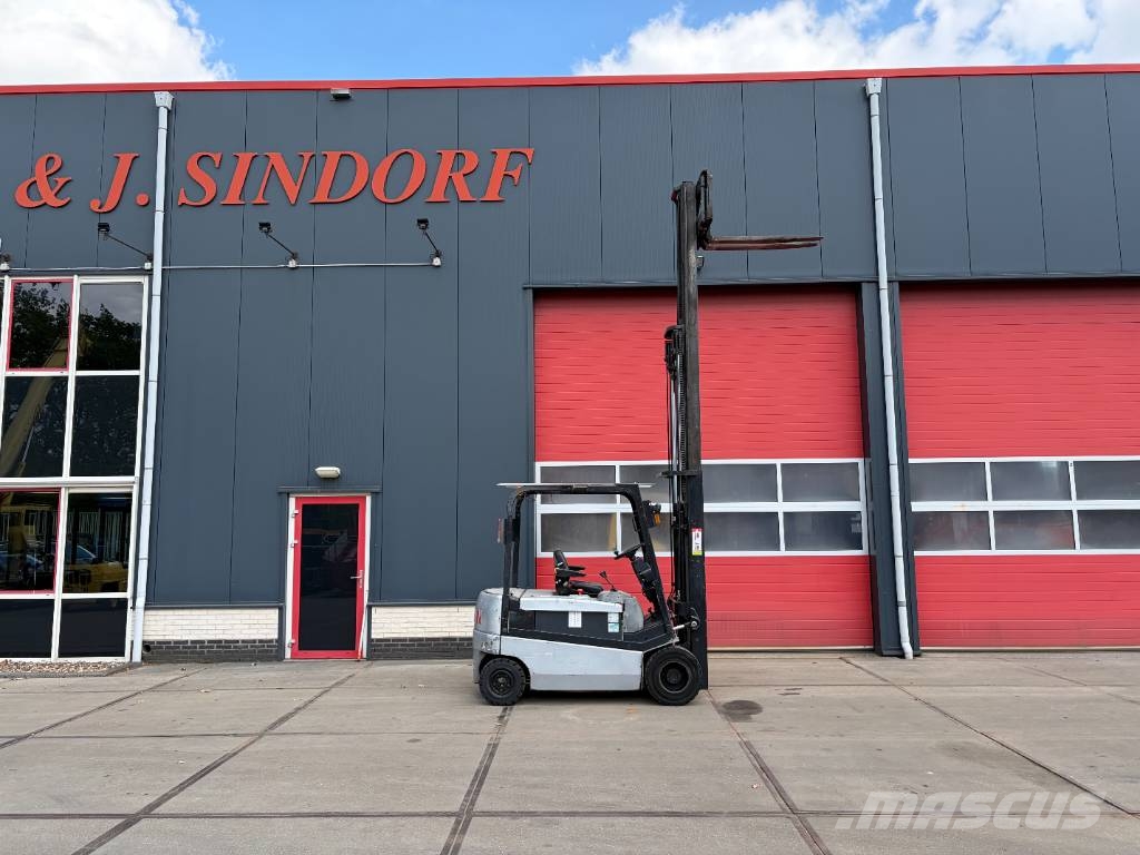 Nissan GQ02 L 30 CU Electric forklifts