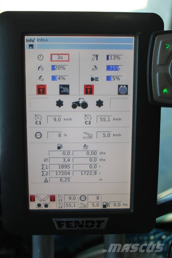 Fendt 724 Vario Tractors