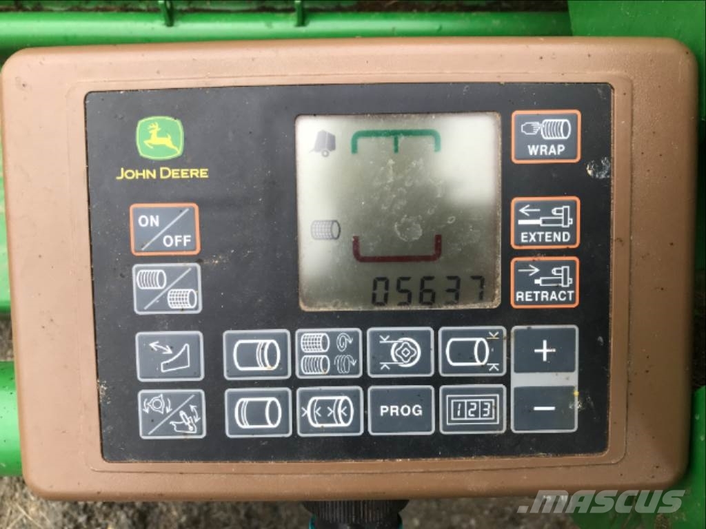 John Deere 854 ROTOFLOW Rundballenpressen
