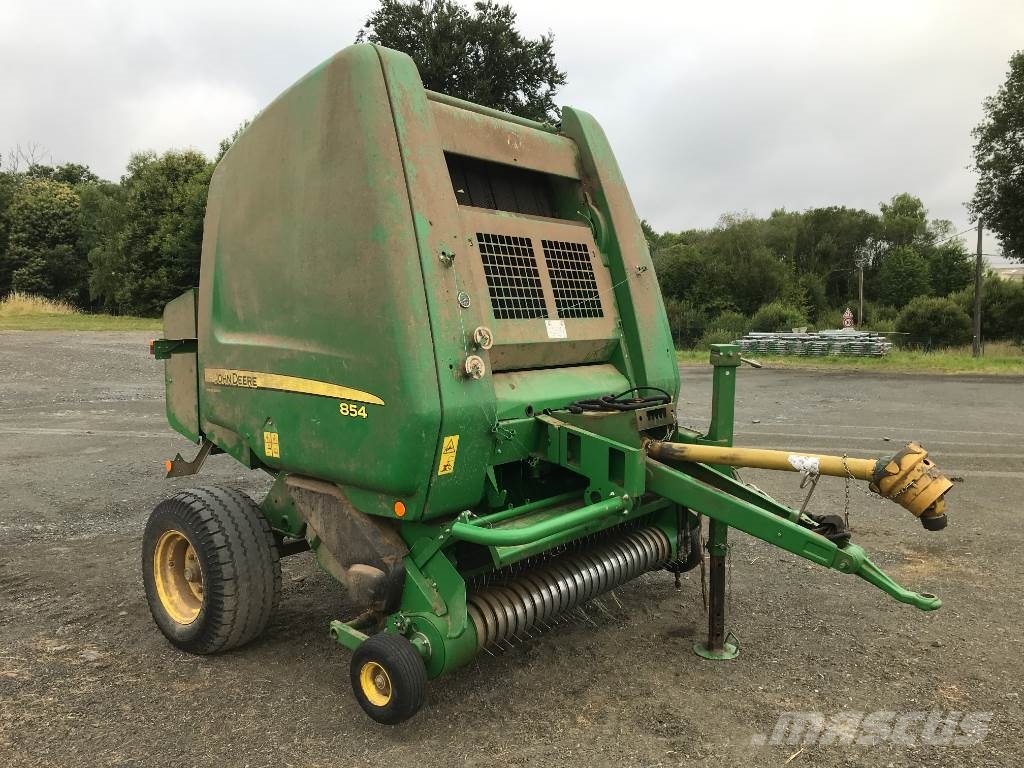 John Deere 854 ROTOFLOW Rundballenpressen